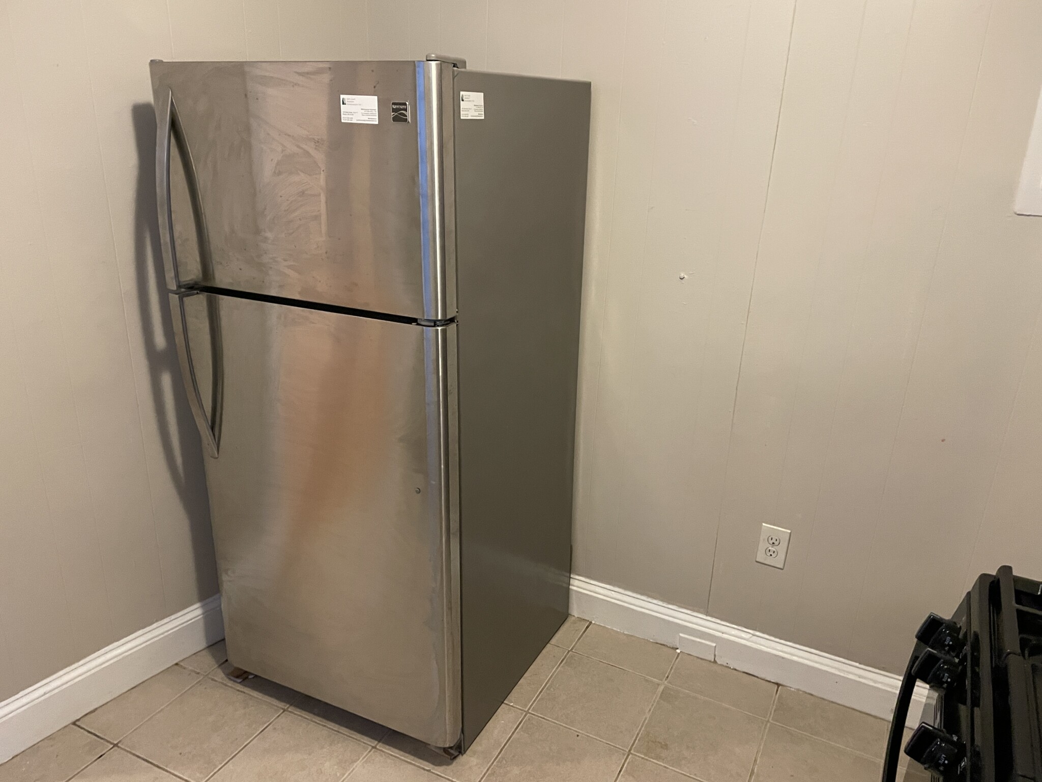 2 bed, 1 bath apartment for rent at 51 Phillips St Unit 3, Beacon Hill — photo 6 of 7