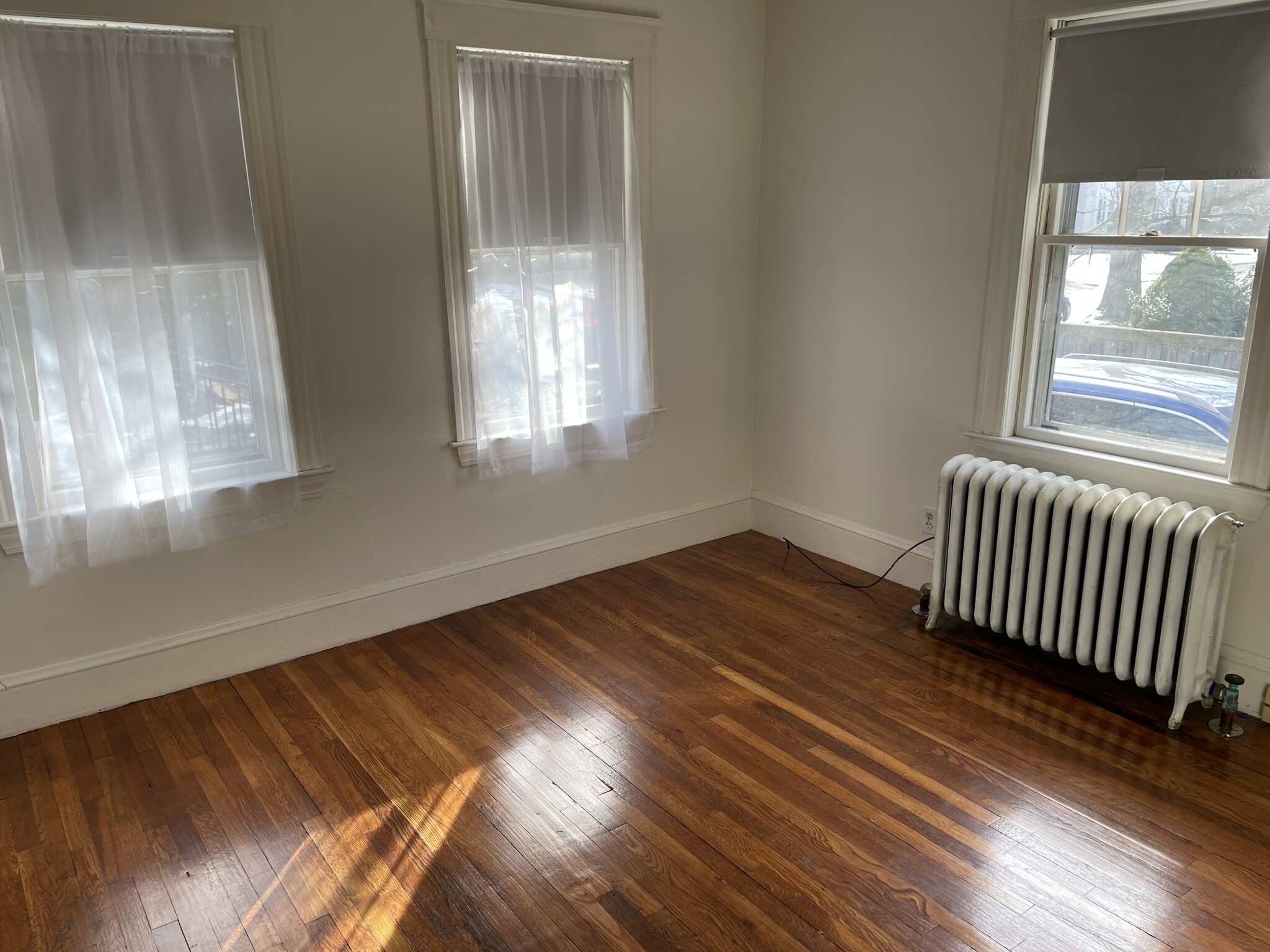 2 bed, 1 bath apartment for rent at 21 Wade St Unit 1, Brighton — photo 4 of 11