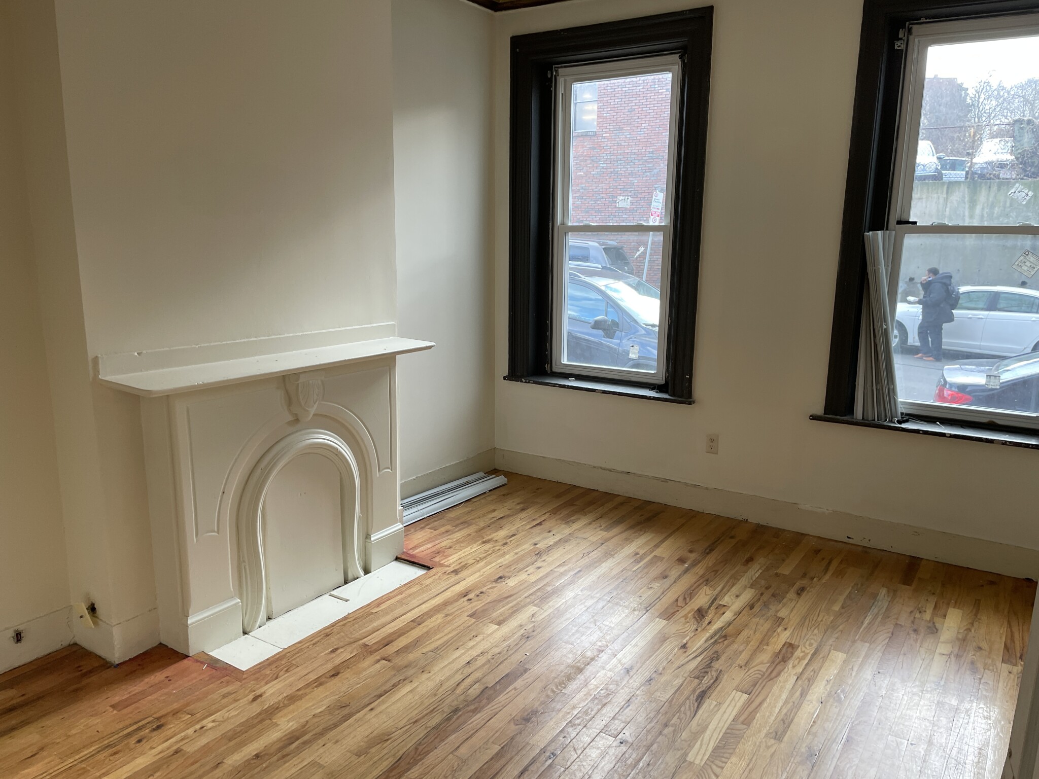 227 Roxbury, Roxbury