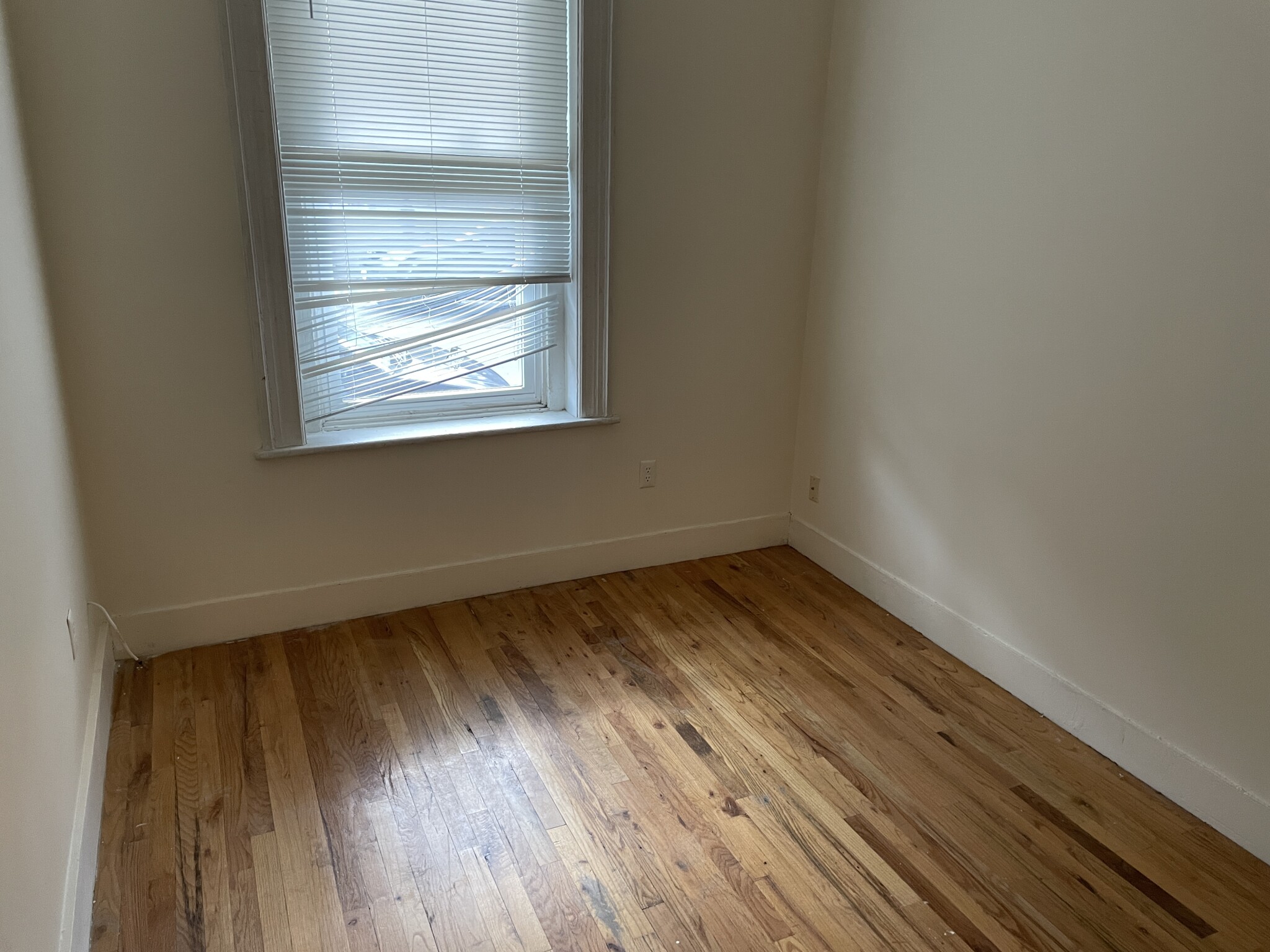 227 Roxbury, Roxbury