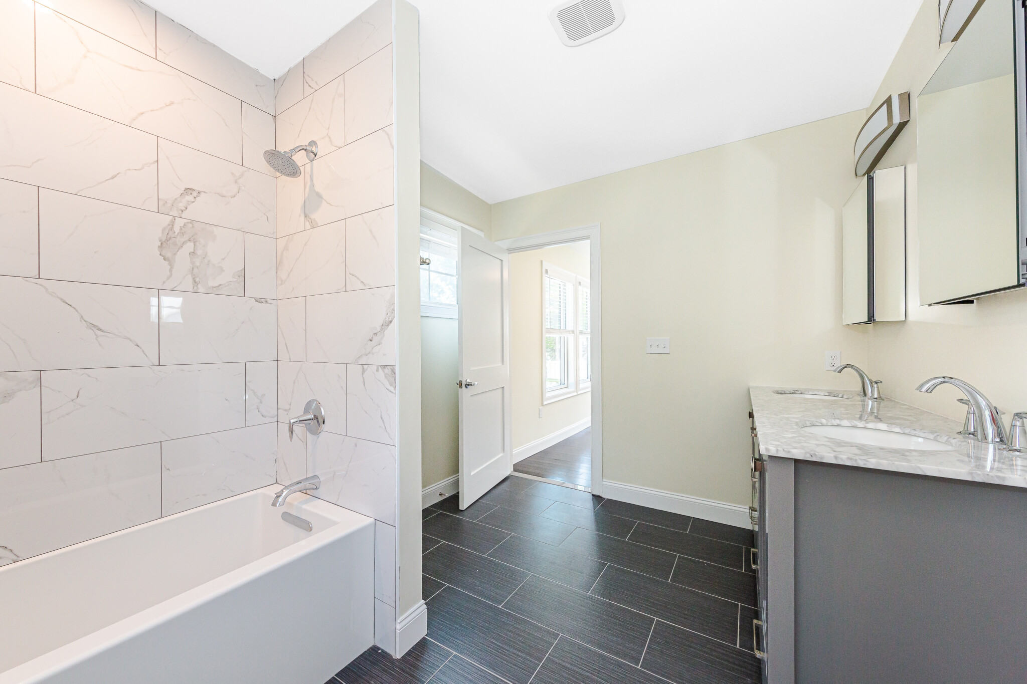 120 Jerome St, Medford