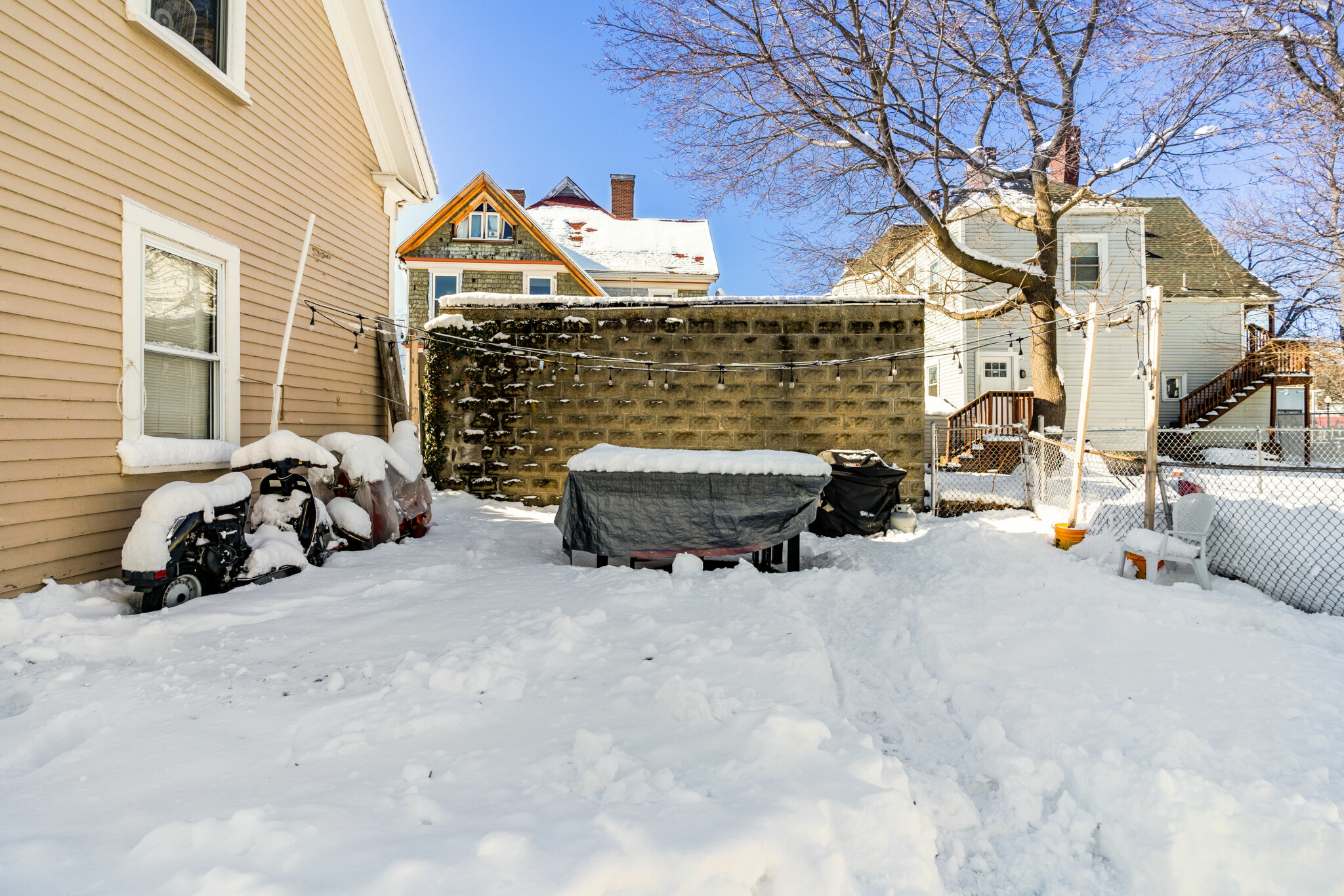 11 Reedsdale St, Allston