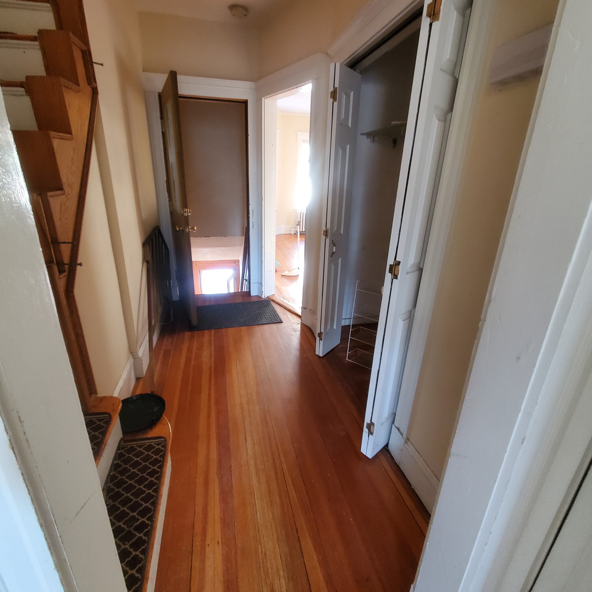 4 bed, 2 bath apartment for rent at 23 Peabody St, Nonantum — photo 16 of 17