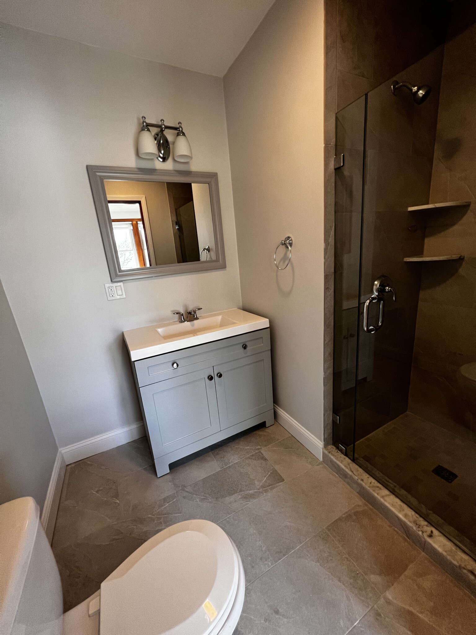 31 Montfern Ave, Brighton