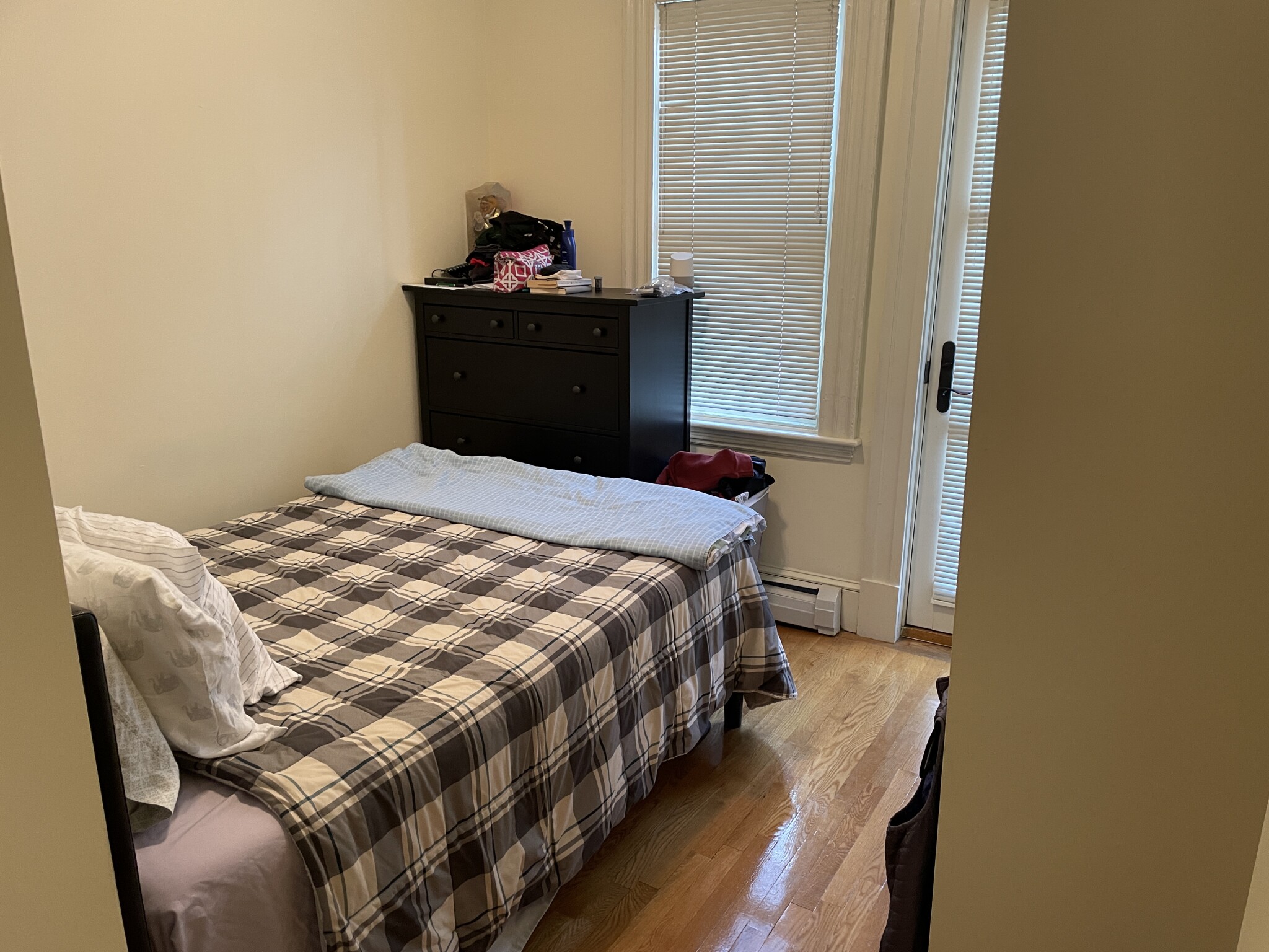 195 Commonwealth Ave, Back Bay