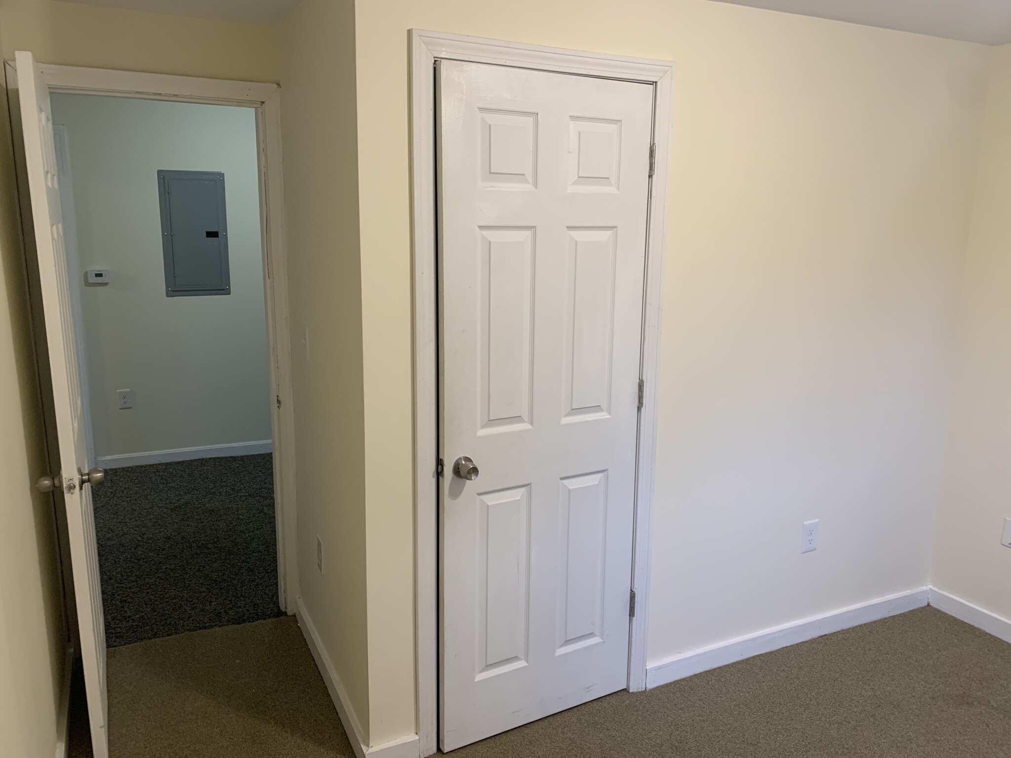 227 Roxbury, Roxbury