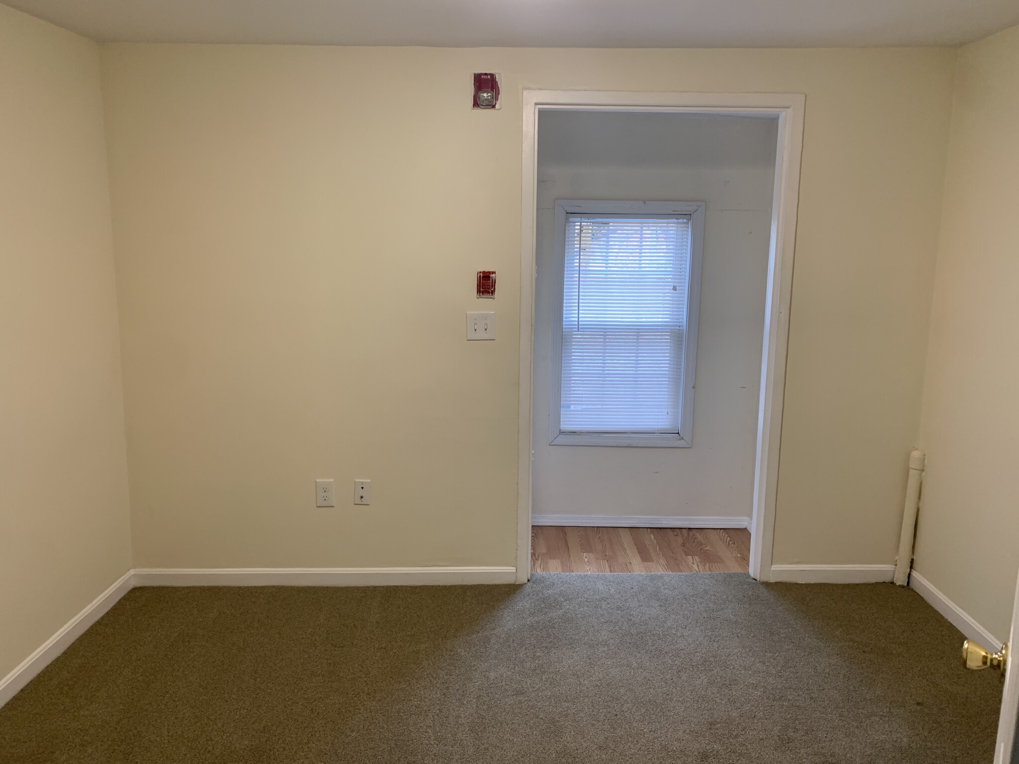 227 Roxbury, Roxbury