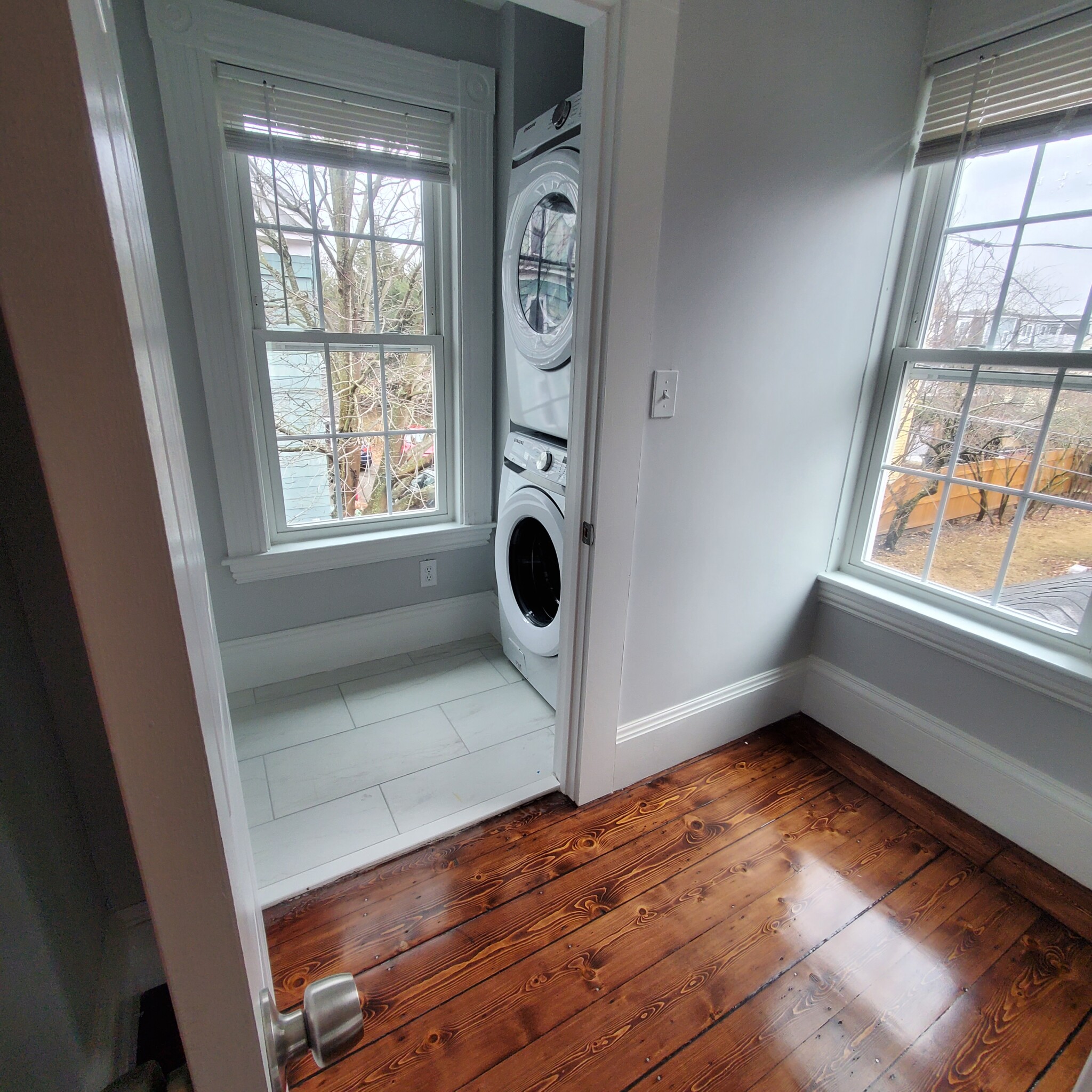 8 Fletcher Ter, Watertown