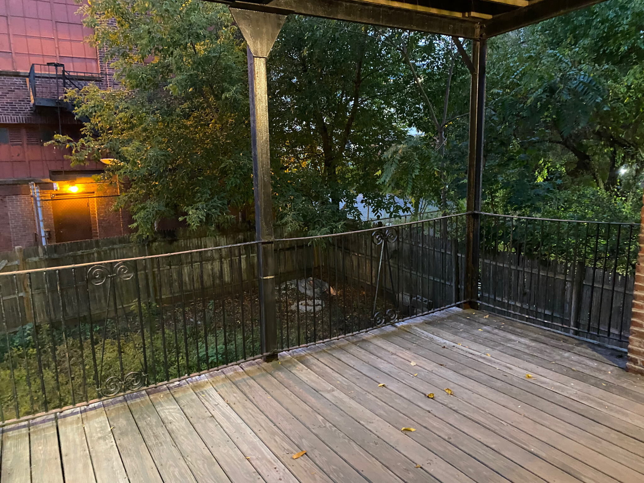 12 Pompeii St, Roxbury