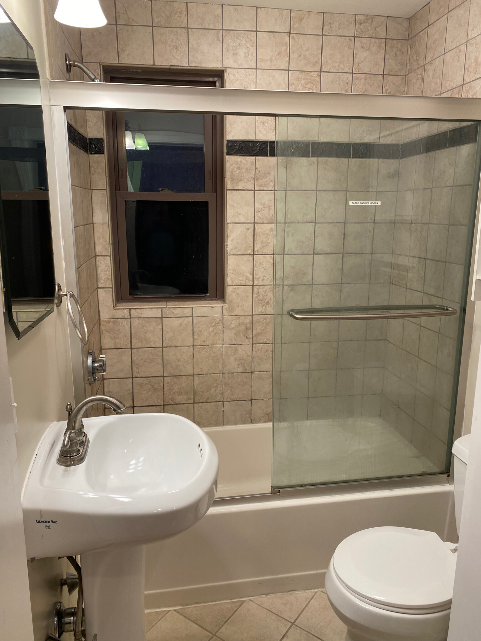 12 Pompeii St, Roxbury