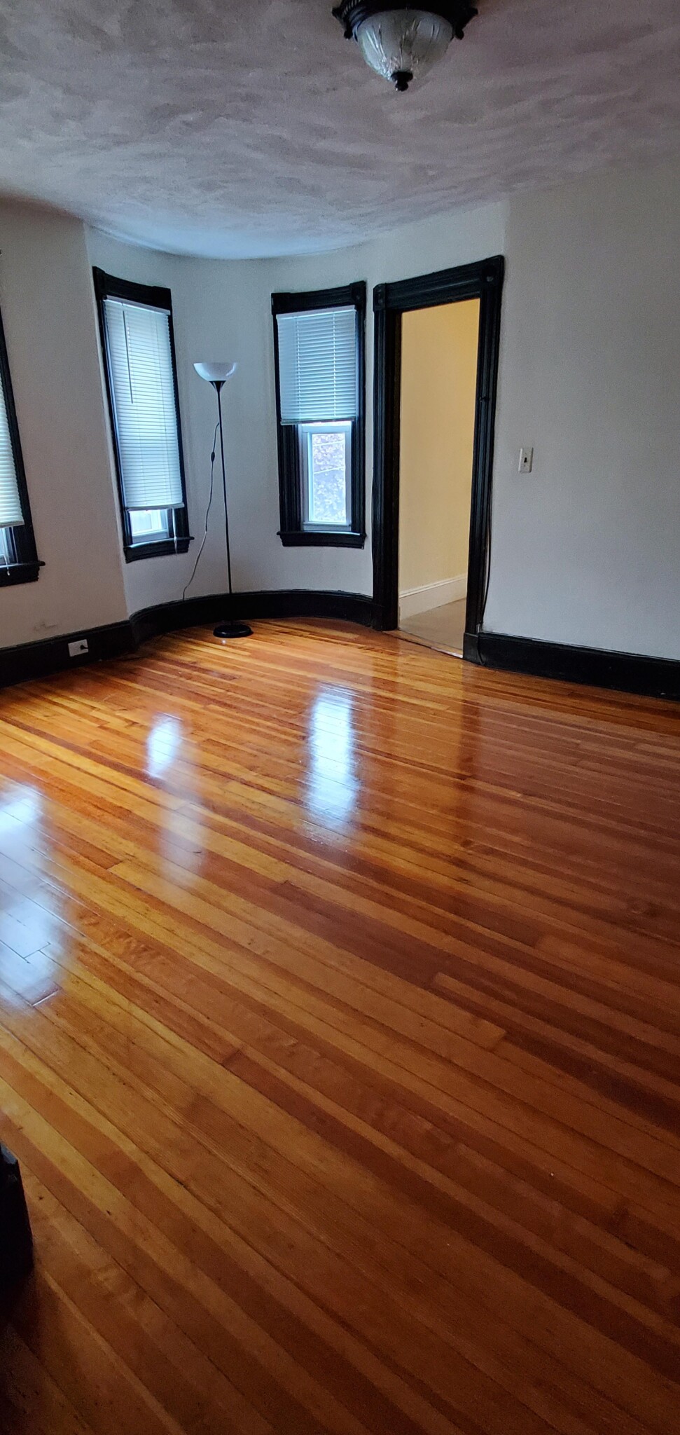 48 South St, Waltham