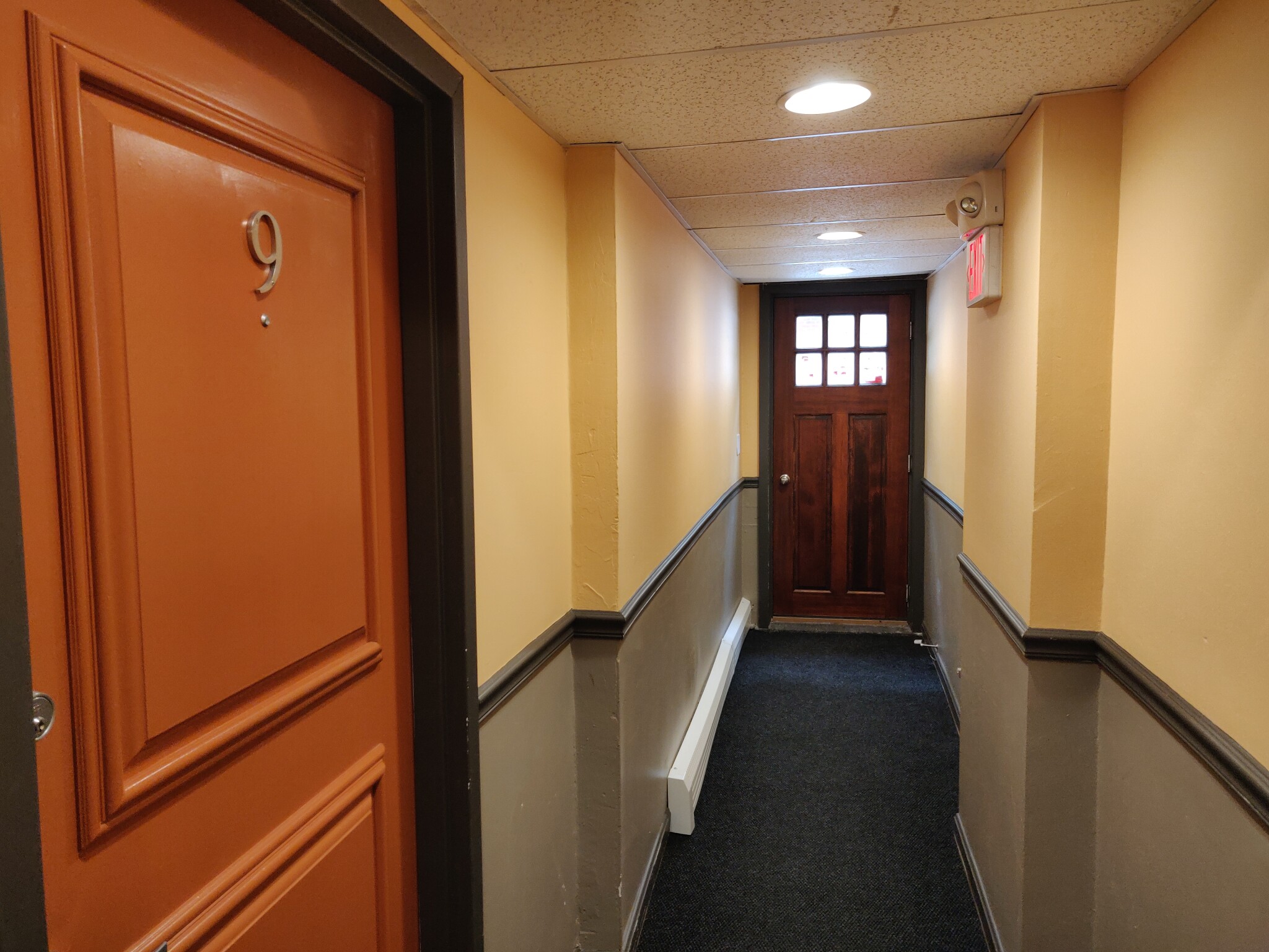 Photo 11 of 127 Saint Botolph Unit 9