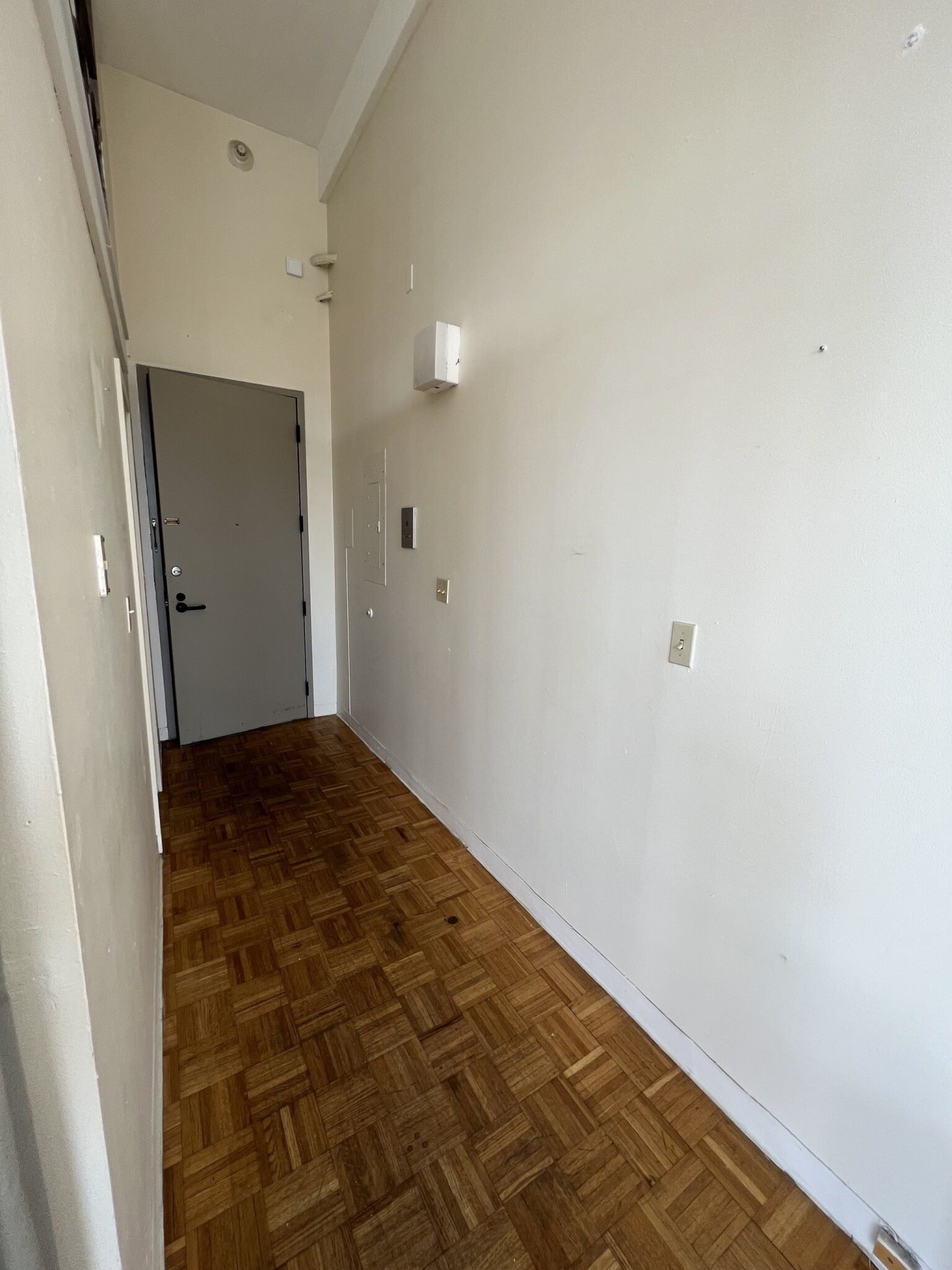 Photo 7 of 61 Brookline Ave. Unit 422