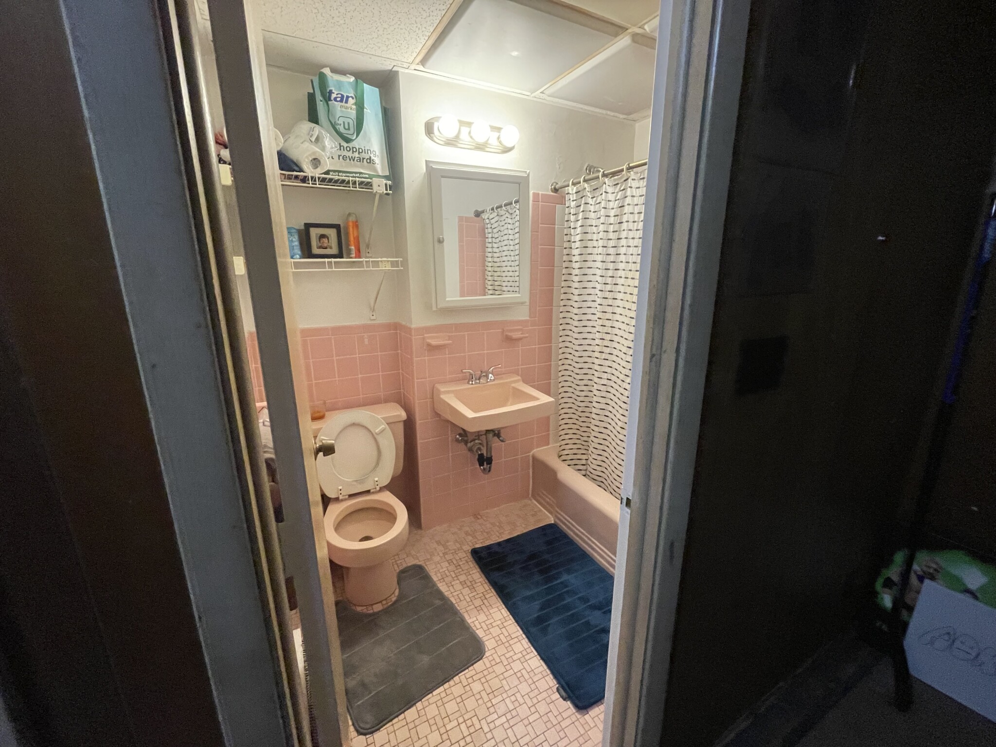 476 Commonwealth Ave, Fenway