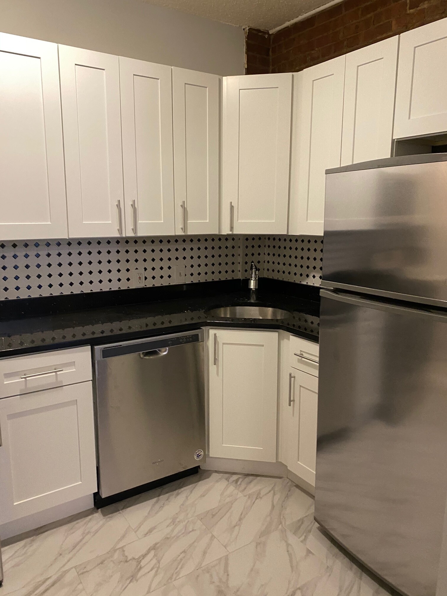 618 Columbus Ave, Roxbury