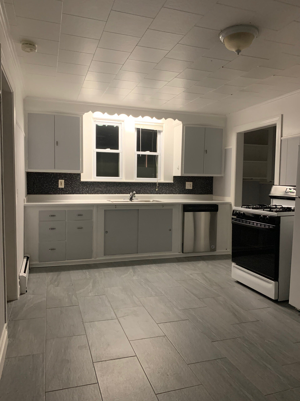 547 Broadway, South Medford