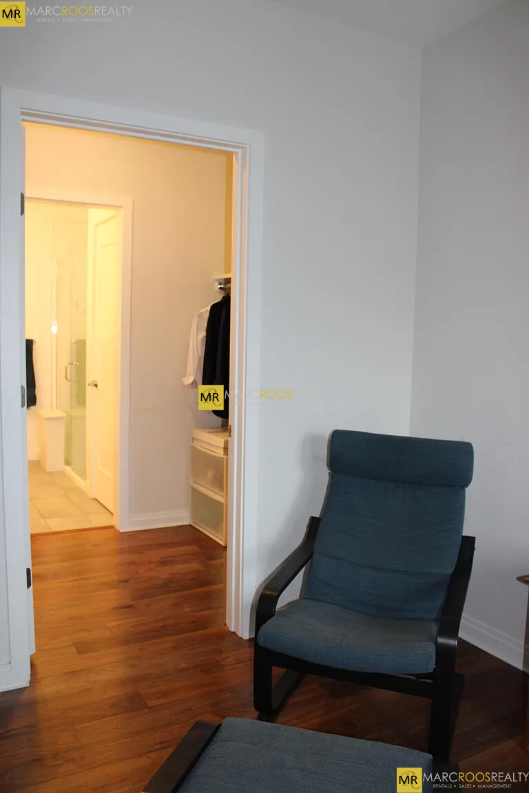 3531 Washington St, Jamaica Plain