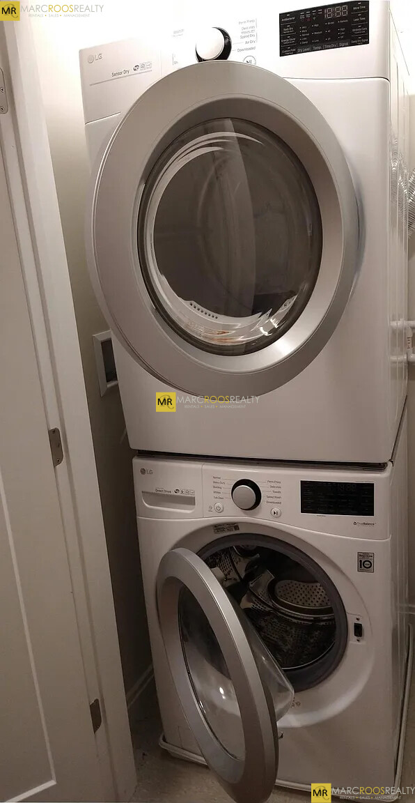 3531 Washington St, Jamaica Plain