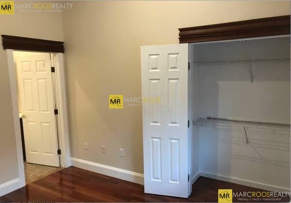 Photo 10 of Richmond St. Unit 4