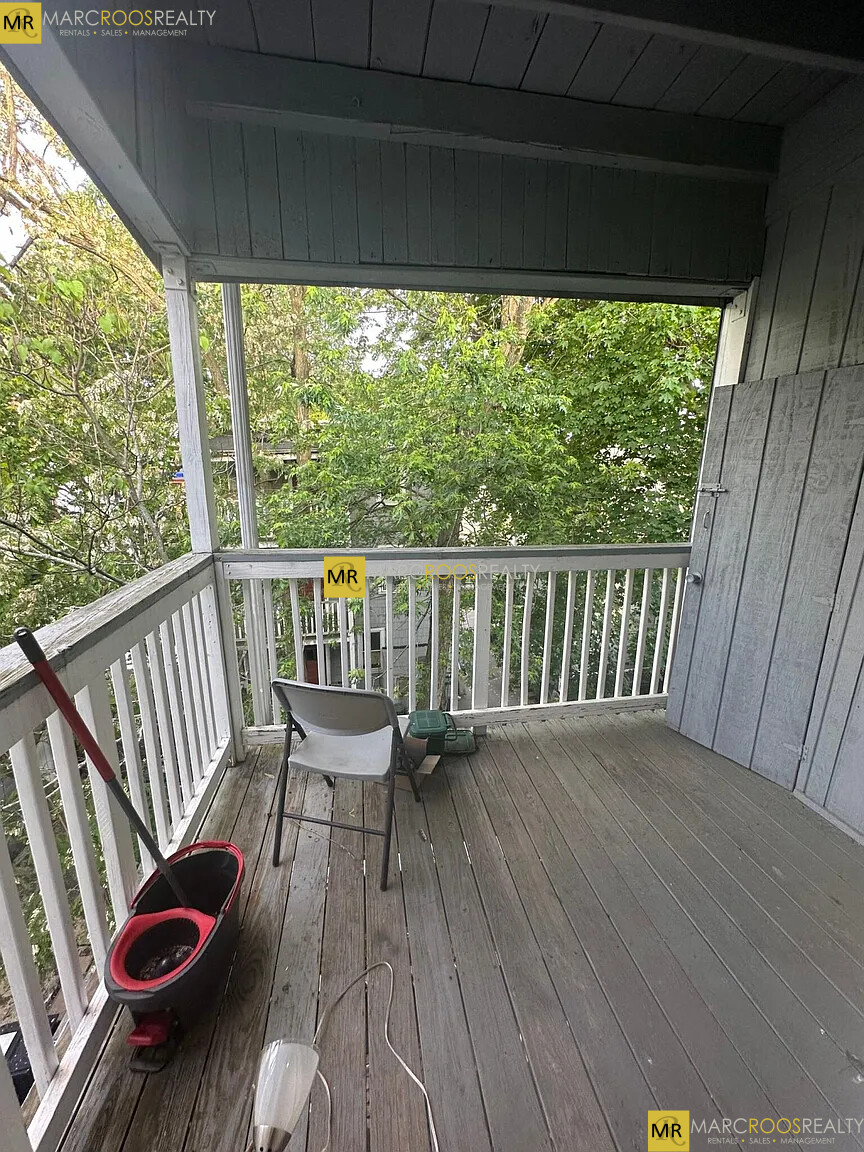 66 Pleasant St, Cambridgeport