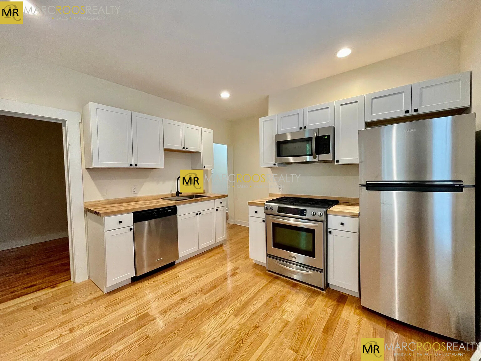 66 Pleasant St, Cambridgeport