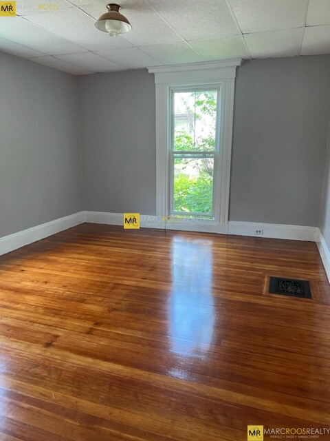 30 Cherry St, Porter Square