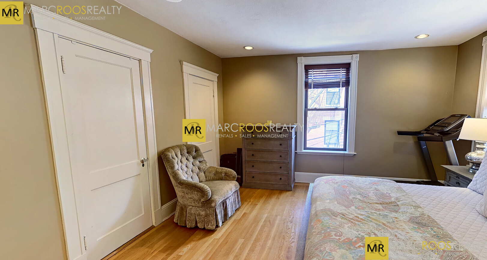 12 Dean Rd, Brookline