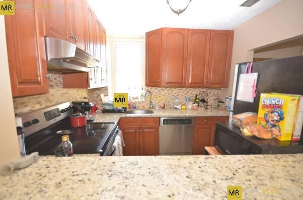 1423 Commonwealth Ave, Allston