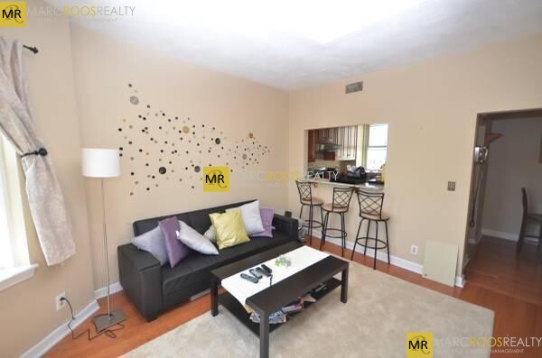 1423 Commonwealth Ave, Allston