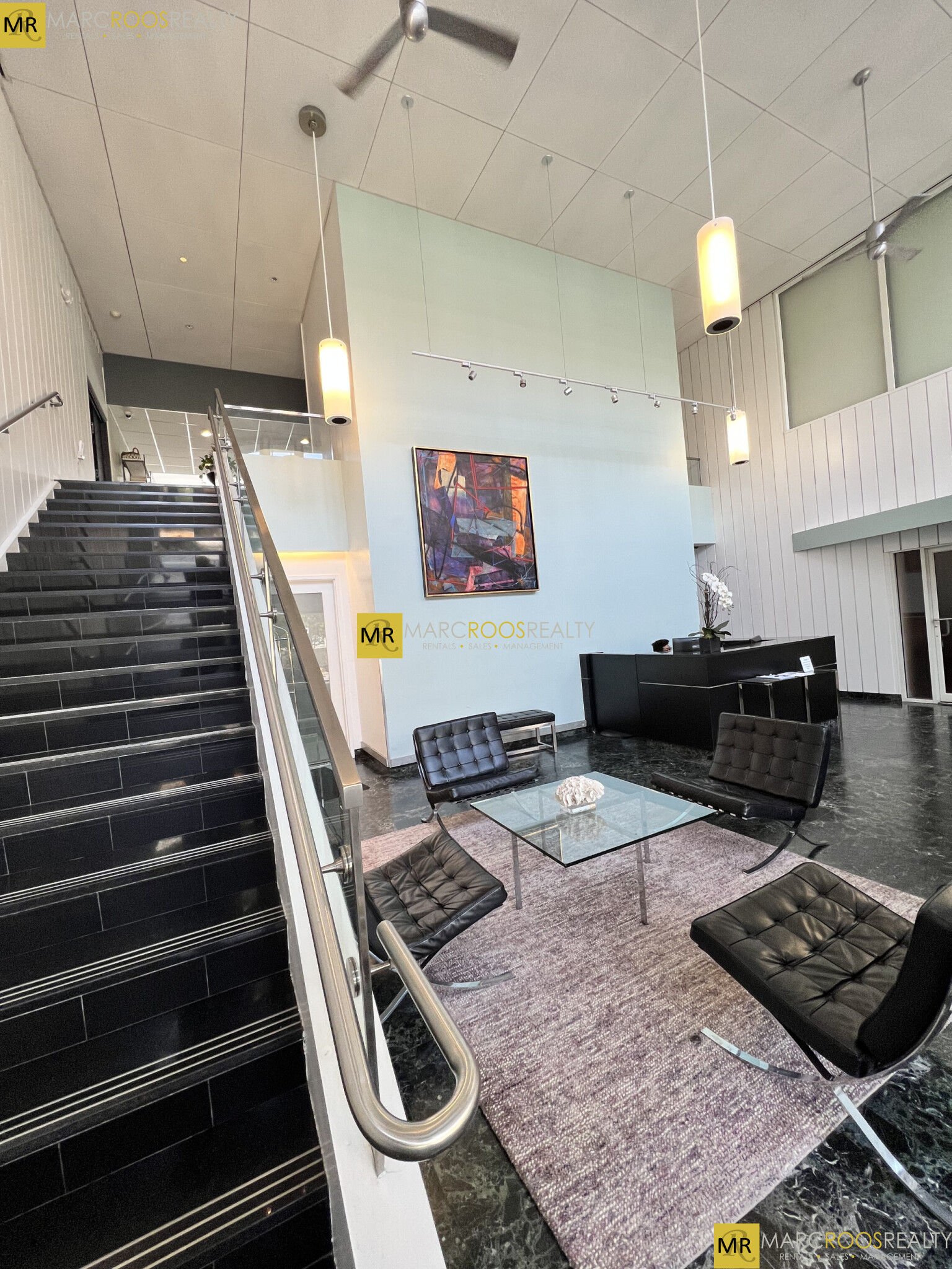 566 Commonwealth Ave, Fenway