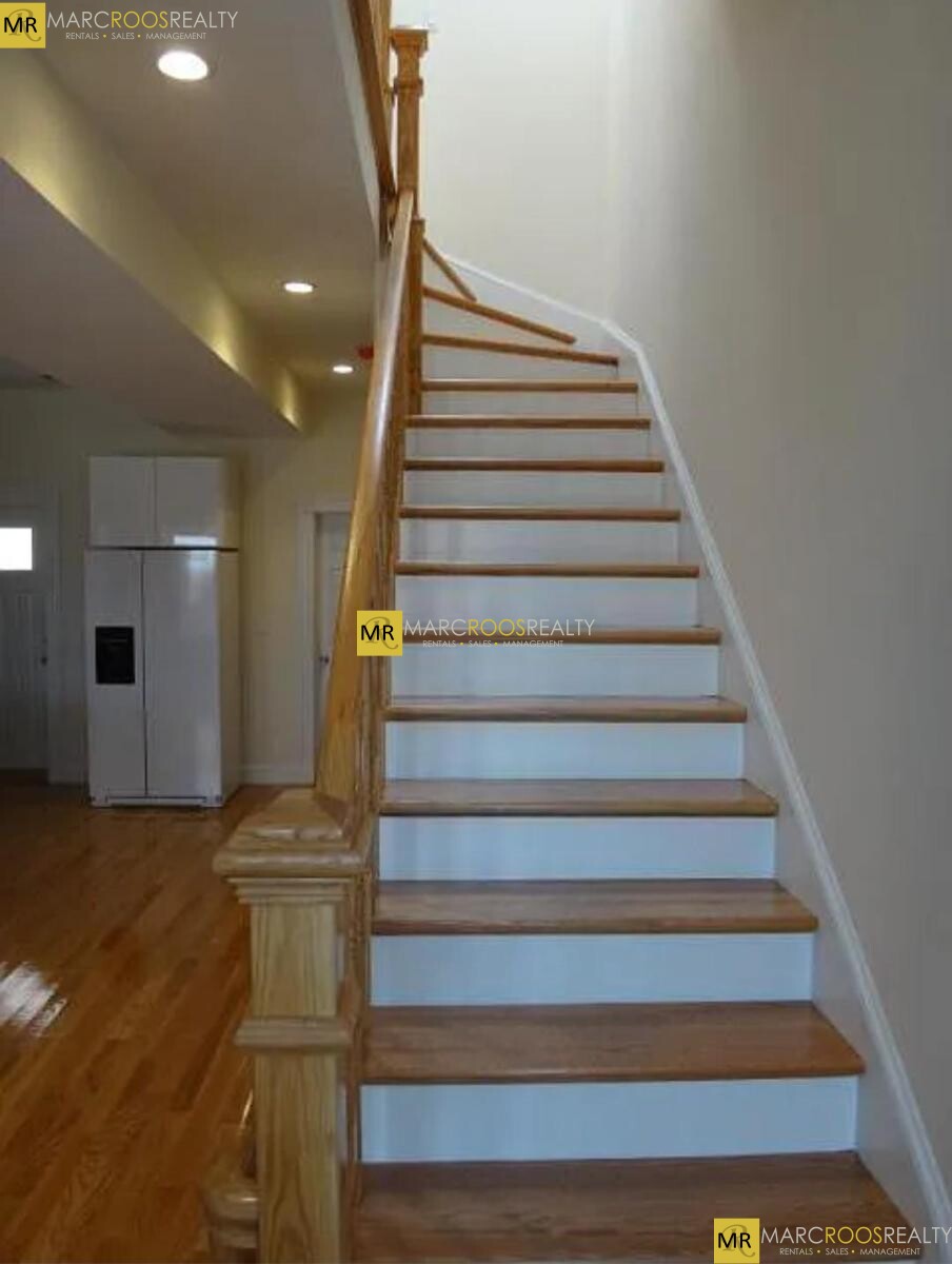 273 Dorchester St, South Boston