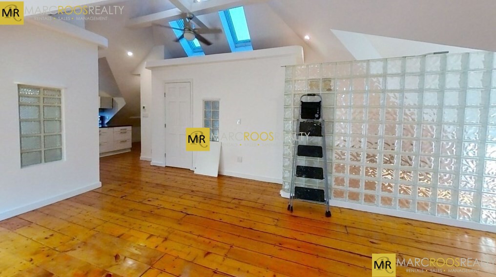 9 Addington Rd, Brookline Hills