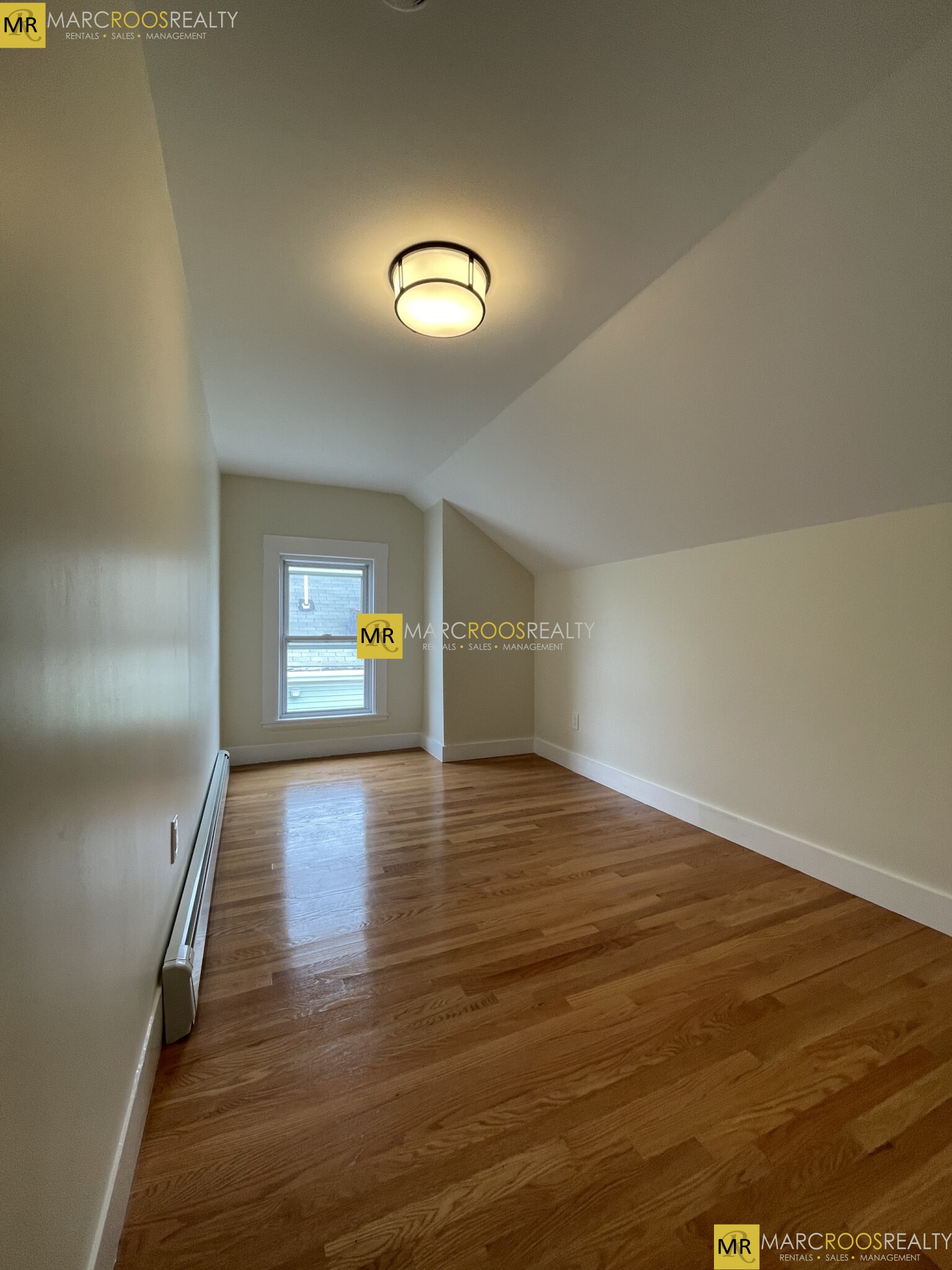 159 Lexington St, East Boston