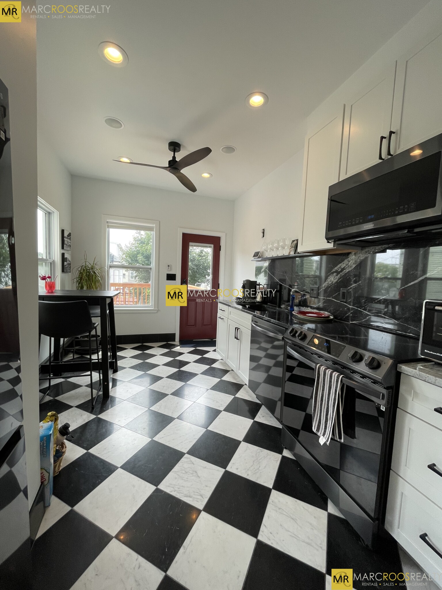 159 Lexington St, East Boston