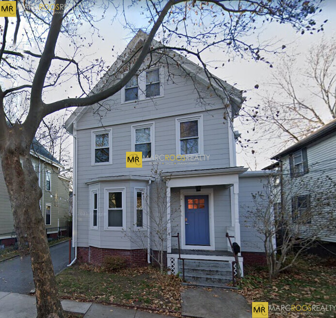 26 Saint James Ave, Somerville
