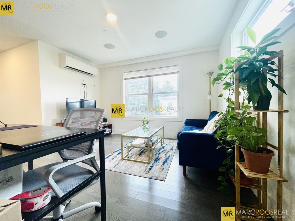 53 Kent St, Ward Two