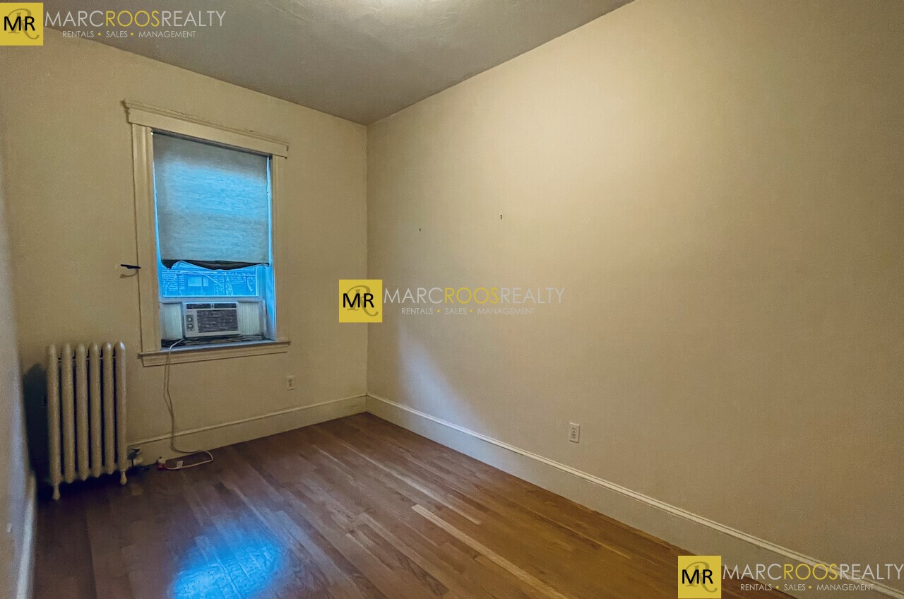 21 Aberdeen St, Fenway