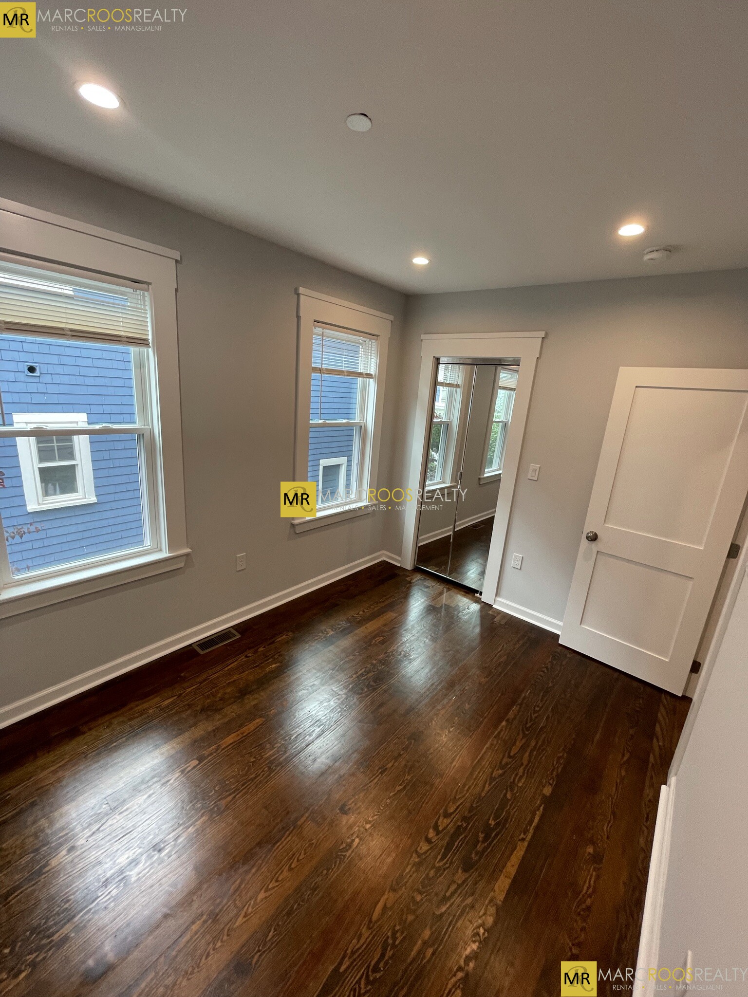 31 Raymond Ave, Powderhouse