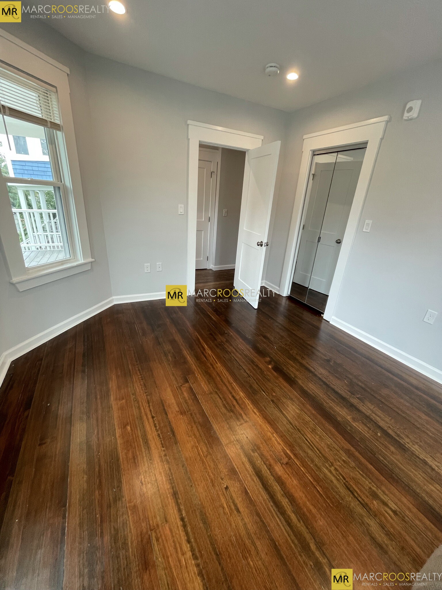 31 Raymond Ave, Powderhouse
