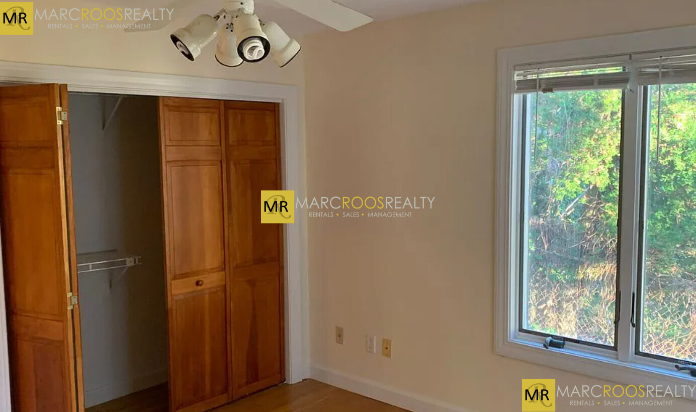 114 Yorktown St, Somerville