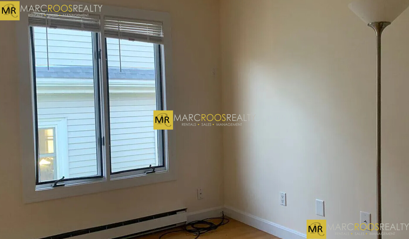 114 Yorktown St, Somerville