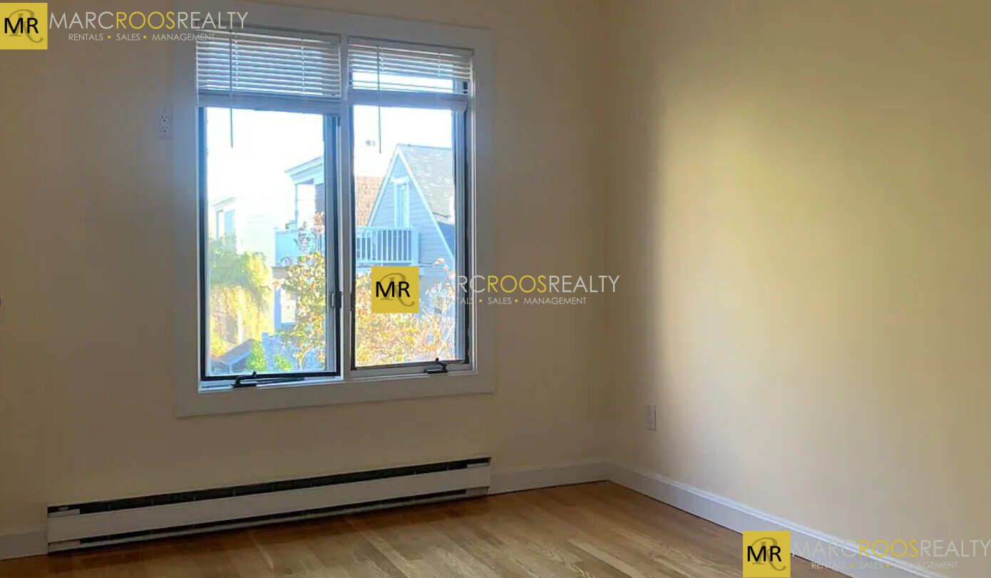 114 Yorktown St, Somerville