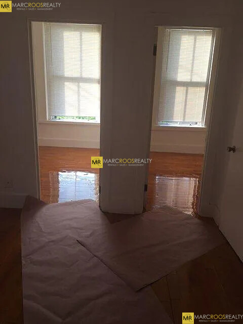 4 Adella Pl, Allston