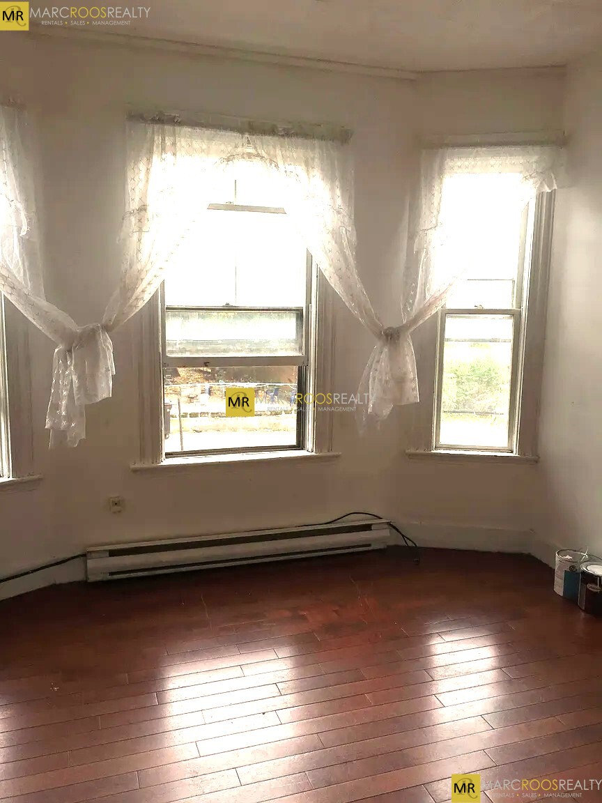 9 Higgins St, Allston