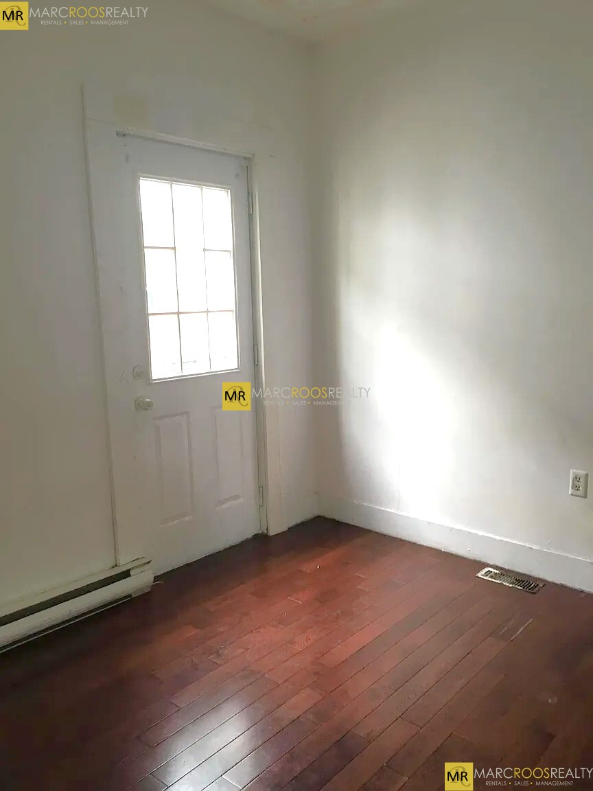 9 Higgins St, Allston