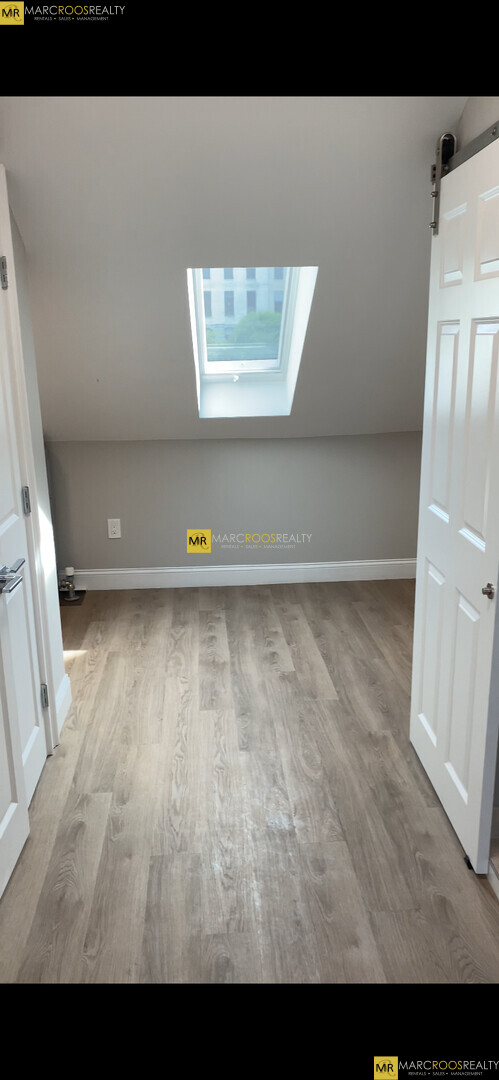 12 Derne St, Beacon Hill