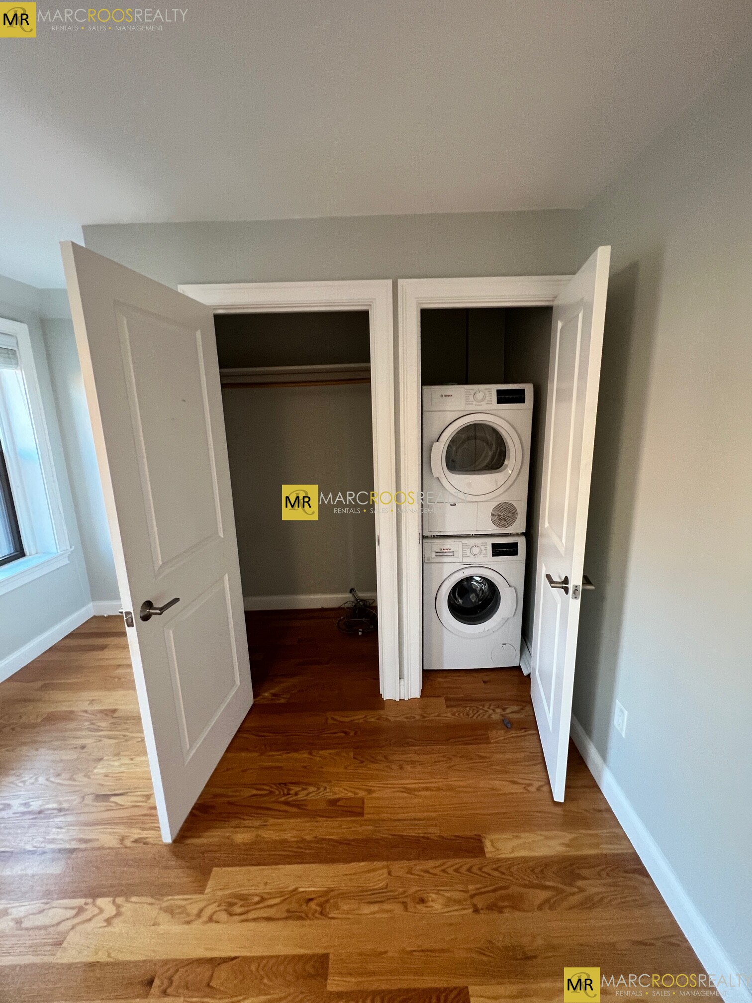 26 Chelsea St, East Boston