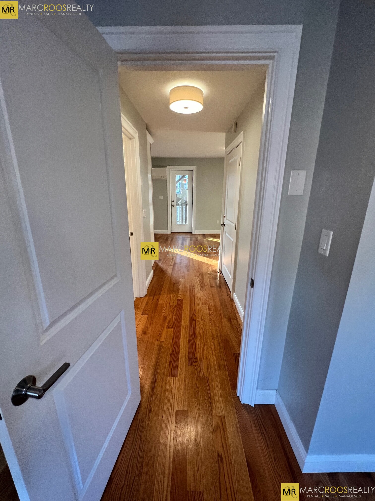 26 Chelsea St, East Boston