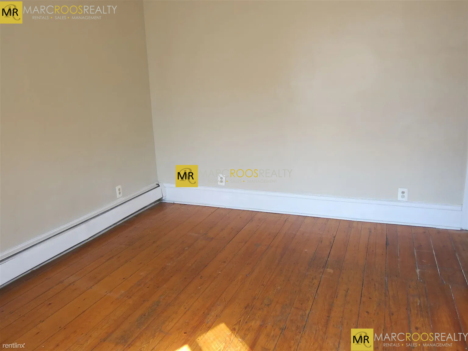 196 Norfolk Ave, Roxbury