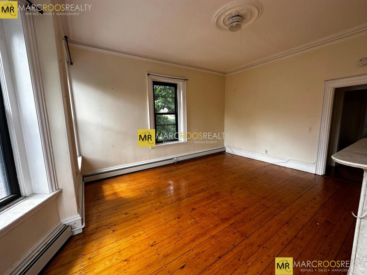183 Harvard St, Cambridge
